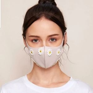 Daisy Applique Face Mask One Size 100% Polyester